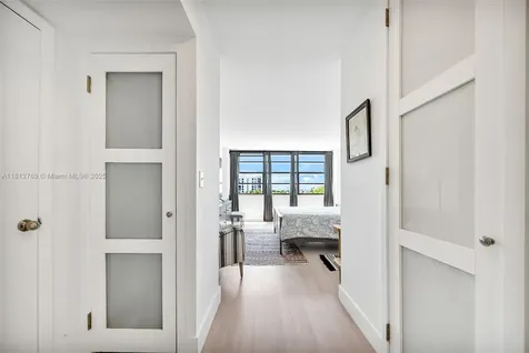 150 Ocean Lane Drive Key Biscayne FL 33149
