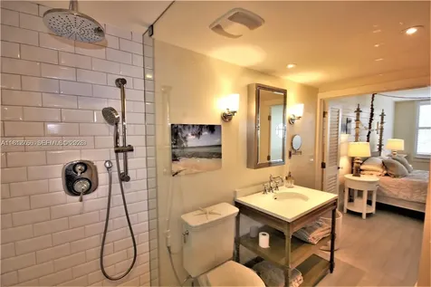 5161 Collins Avenue Miami Beach FL 33140