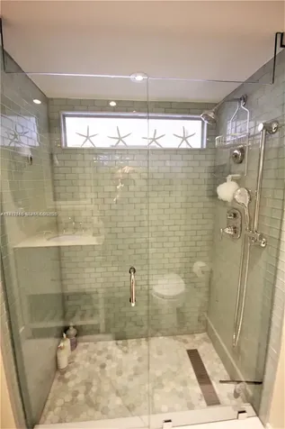 5161 Collins Avenue Miami Beach FL 33140