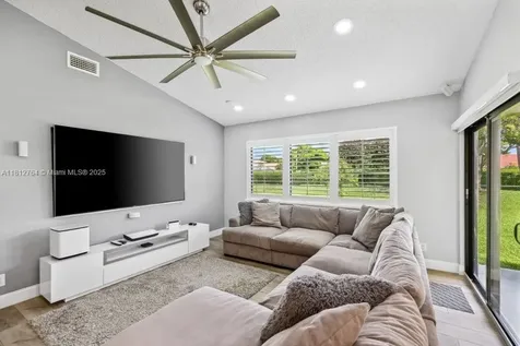 20141 NW 8th Street Pembroke Pines FL 33029