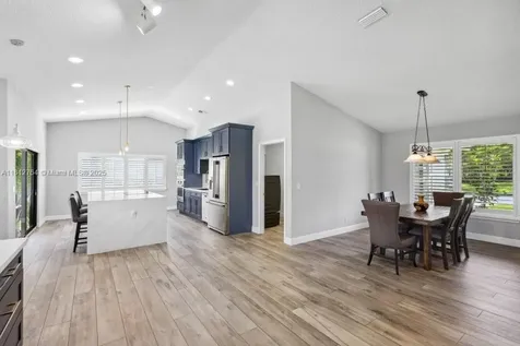 20141 NW 8th Street Pembroke Pines FL 33029