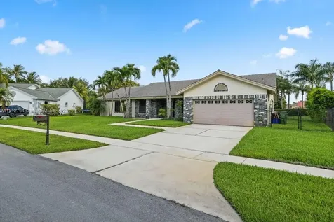 20141 NW 8th Street Pembroke Pines FL 33029