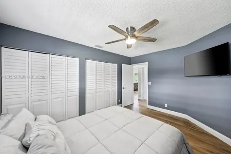 20141 NW 8th Street Pembroke Pines FL 33029