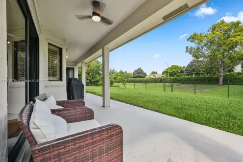 20141 NW 8th Street Pembroke Pines FL 33029
