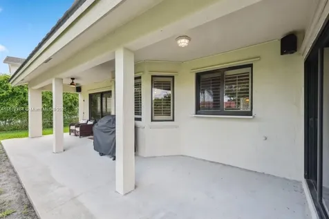 20141 NW 8th Street Pembroke Pines FL 33029