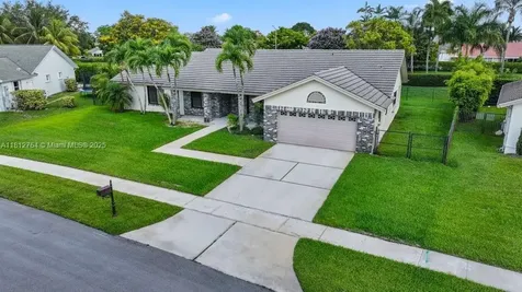 20141 NW 8th Street Pembroke Pines FL 33029