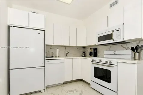 5151 Collins Avenue Miami Beach FL 33140