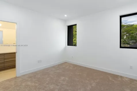 4141 N Oak Place Dania Beach FL 33314