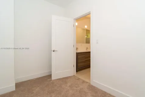 4141 N Oak Place Dania Beach FL 33314