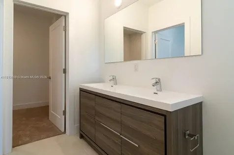 4141 N Oak Place Dania Beach FL 33314