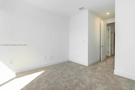 4141 N Oak Place Dania Beach FL 33314