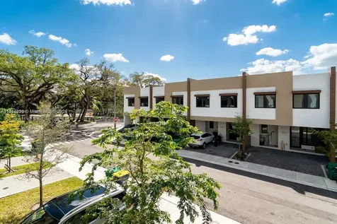 4141 N Oak Place Dania Beach FL 33314