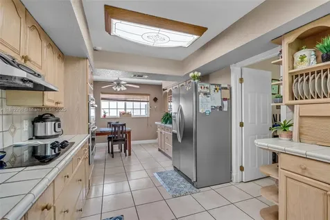 17550 SW 59th Court Southwest Ranches FL 33331