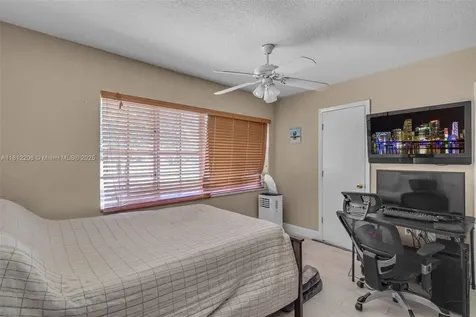 17550 SW 59th Court Southwest Ranches FL 33331