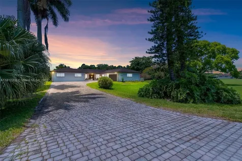 17550 SW 59th Court Southwest Ranches FL 33331
