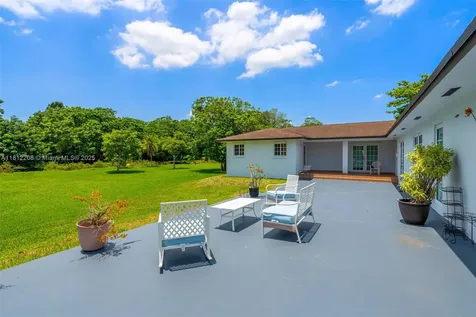 17550 SW 59th Court Southwest Ranches FL 33331