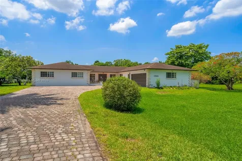 17550 SW 59th Court Southwest Ranches FL 33331