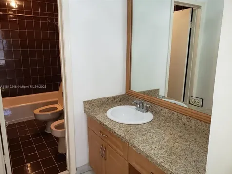 1240 La Mancha Avenue Coral Gables FL 33134