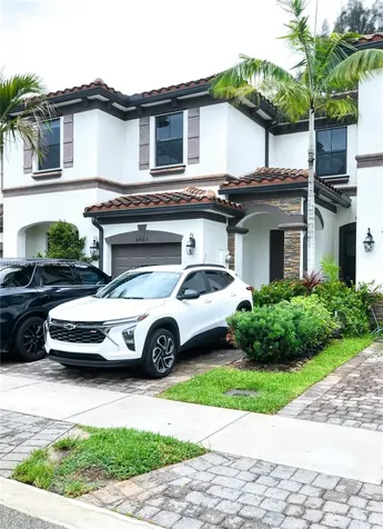 6489 N Anise Court Davie FL 33314