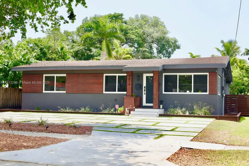 974 NE 145th Street North Miami FL 33161