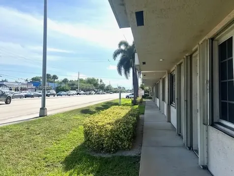 6099 Stirling Road Davie FL 33314