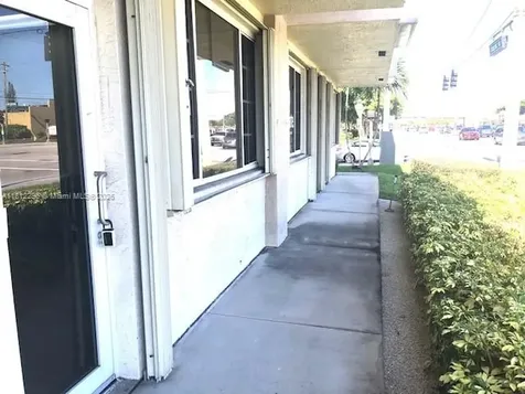 6099 Stirling Road Davie FL 33314