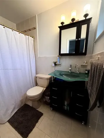 2430 N 61st Terrace Hollywood FL 33024