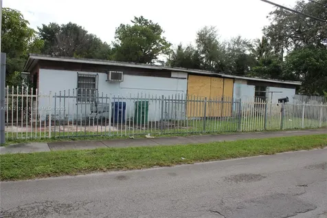 2040 NW 97th Street Miami FL 33147