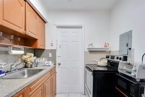 901 SW 34th Avenue Miami FL 33135