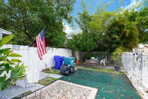 901 SW 34th Avenue Miami FL 33135