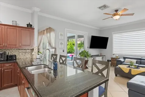 18342 NW 11th Street Pembroke Pines FL 33029