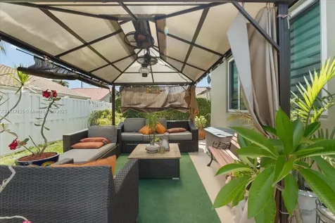 18342 NW 11th Street Pembroke Pines FL 33029