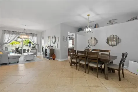 18342 NW 11th Street Pembroke Pines FL 33029