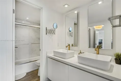 11111 Biscayne Boulevard Miami FL 33181
