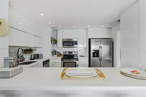 11111 Biscayne Boulevard Miami FL 33181