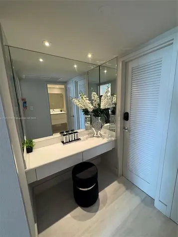 5151 Collins Avenue Miami Beach FL 33140