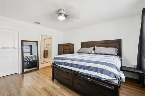 579 NE 6th Place Florida City FL 33034