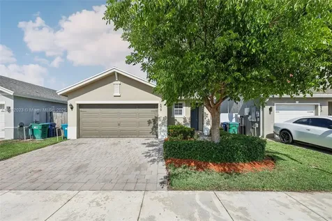 579 NE 6th Place Florida City FL 33034