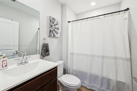 579 NE 6th Place Florida City FL 33034