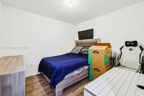 579 NE 6th Place Florida City FL 33034