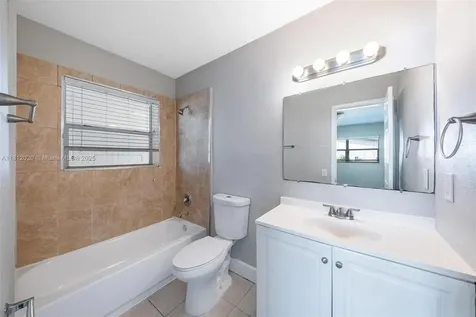 725 NE 178th Street Miami FL 33162