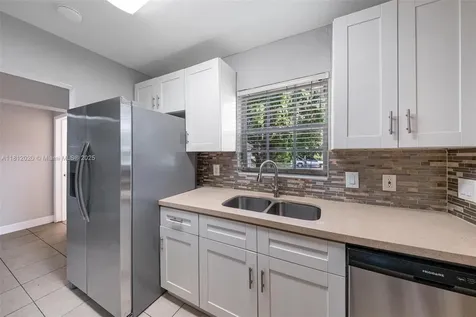 725 NE 178th Street Miami FL 33162