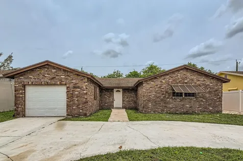 9353 SW 1st Place Boca Raton FL 33428