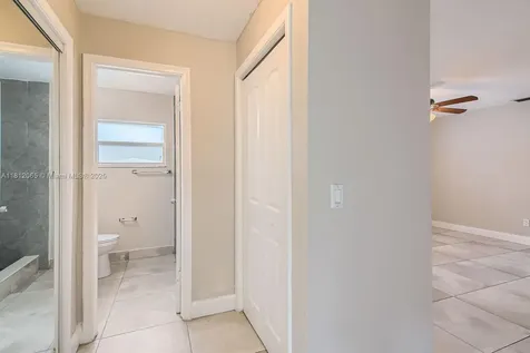 9353 SW 1st Place Boca Raton FL 33428