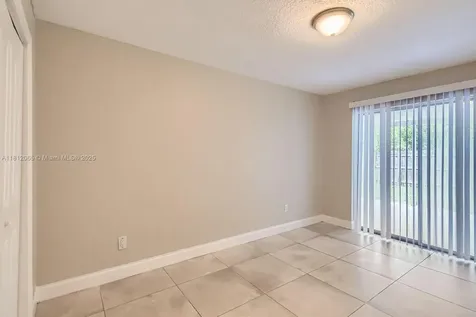 9353 SW 1st Place Boca Raton FL 33428