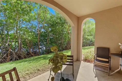19999 E Country Club Drive Aventura FL 33180