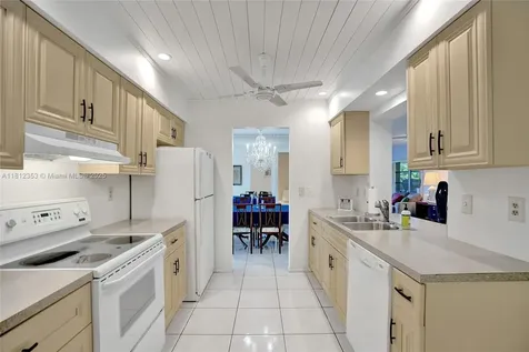 10106 NW 82nd Street Tamarac FL 33321