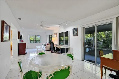 10106 NW 82nd Street Tamarac FL 33321