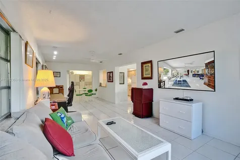 10106 NW 82nd Street Tamarac FL 33321