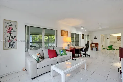 10106 NW 82nd Street Tamarac FL 33321